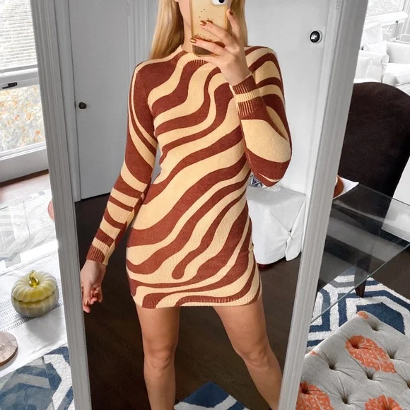 ZARA ORANGE RUST ZEBRA PRINT WOOL BLEND LONG SLEEVE KNIT MINI DRESS! ZARA ORANGE RUST ZEBRA PRINT WOOL BLEND LONG SLEEVE KNIT MINI DRESS!